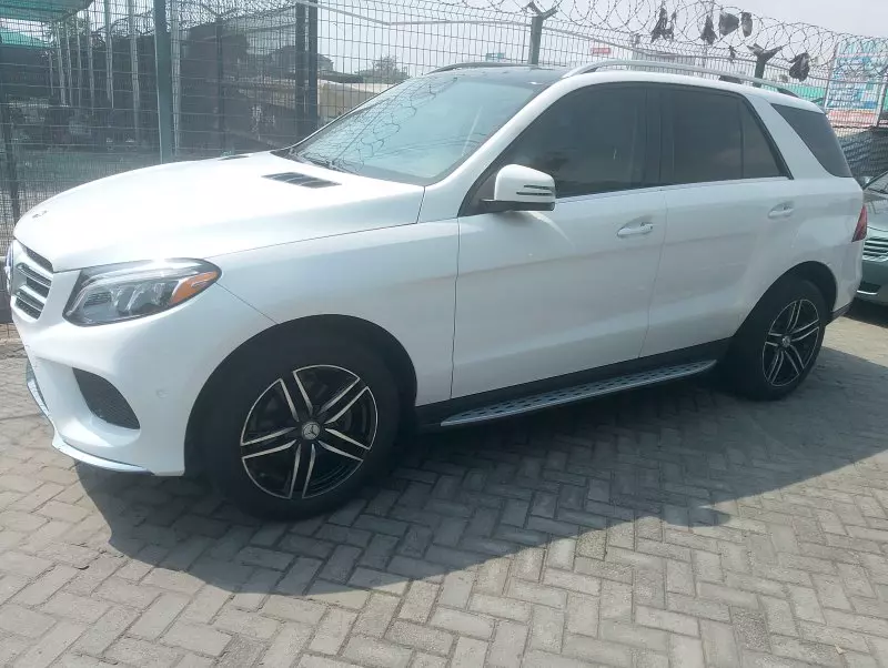 Mercedes-Benz GLE 350   - 2018