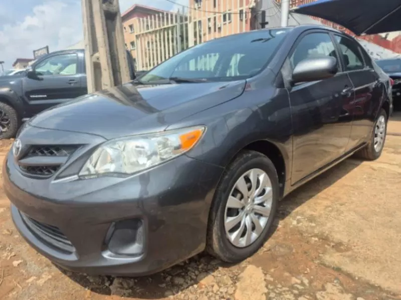 Toyota Corolla   - 2013