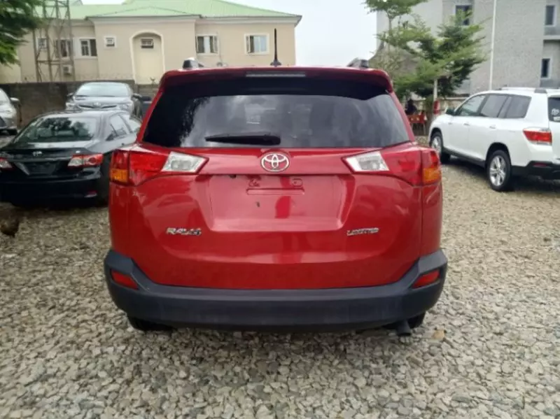 Toyota RAV4   - 2015