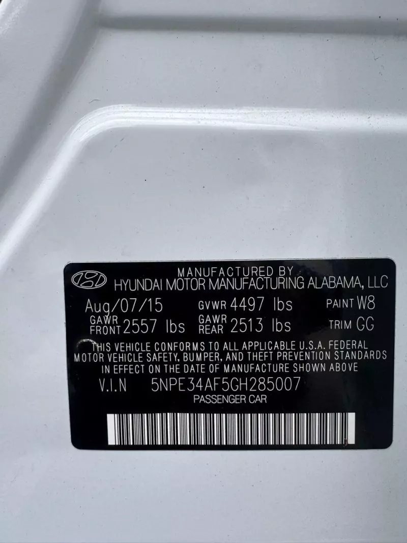 Hyundai Sonata   - 2015