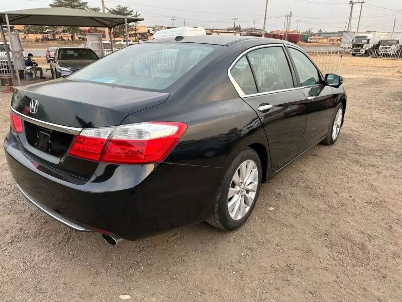 Honda Accord   - 2014