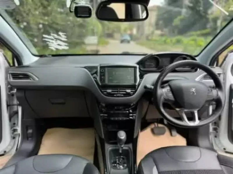 Peugeot 2008   - 2018