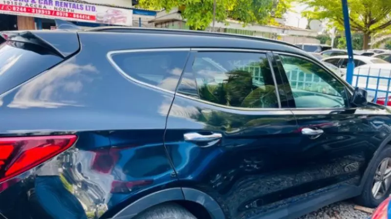 Hyundai Santa Fe   - 2017