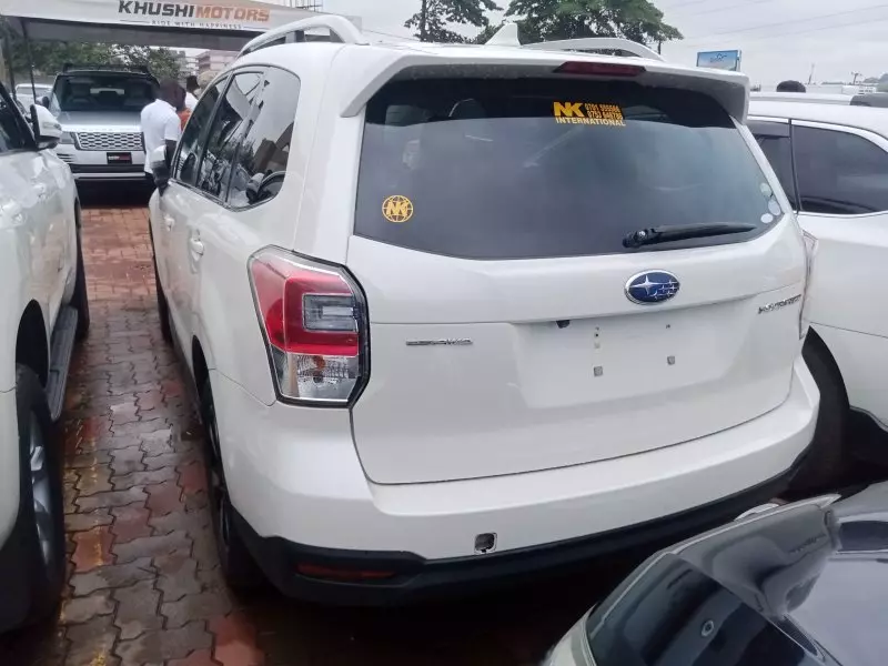 Subaru Forester   - 2014