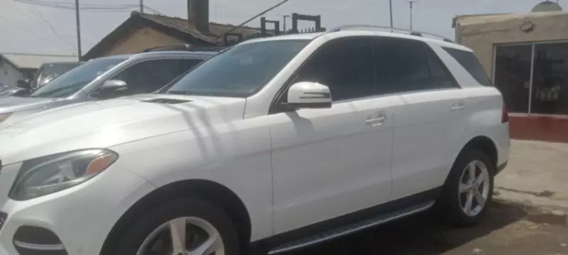 Mercedes-Benz GLE 350   - 2017