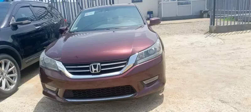 Honda Accord   - 2013