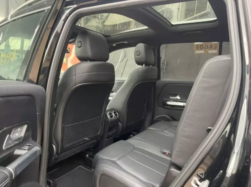 Mercedes-Benz GLB 250   - 2020