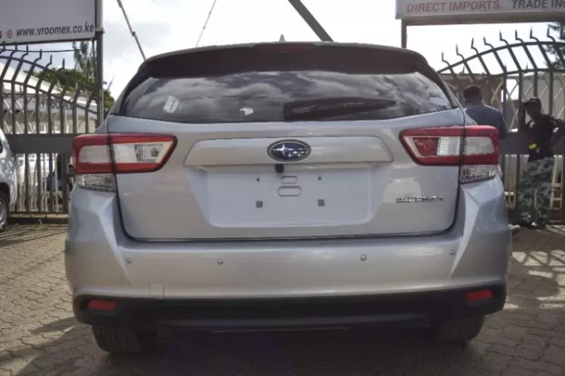 Subaru Impreza   - 2017