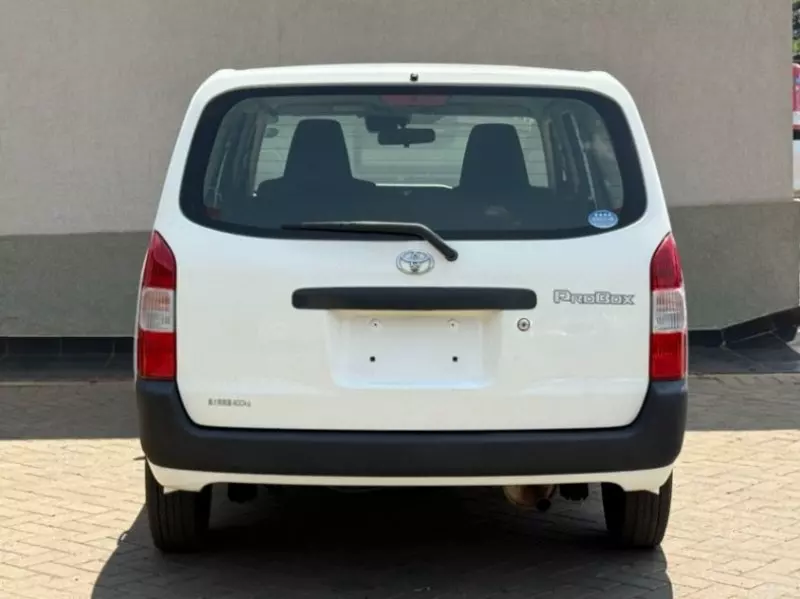 Toyota Probox    - 2018