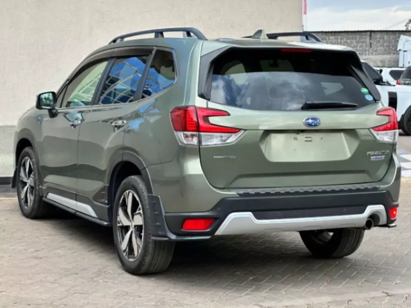 Subaru Forester   - 2018