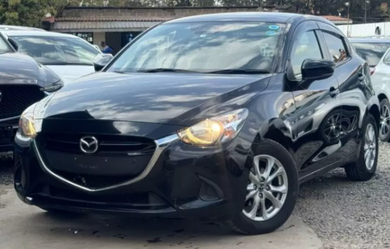 Mazda Demio   - 2018