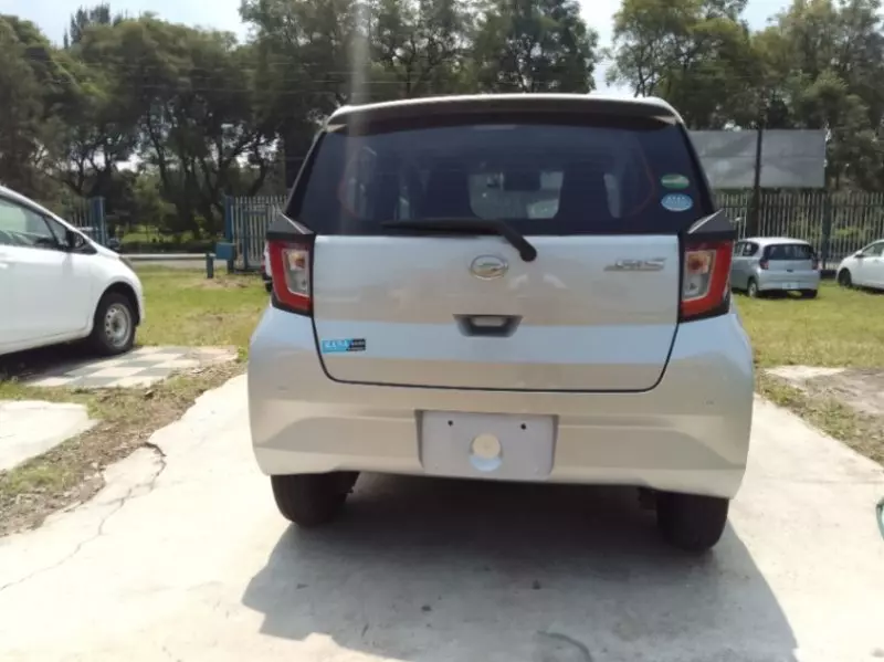 Daihatsu Mira    - 2018