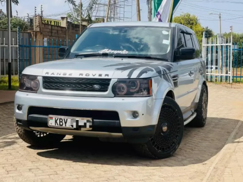 Land Rover Range Rover Sport   - 2011