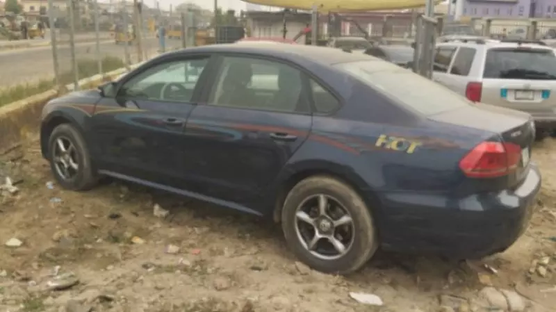 Volkswagen Passat   - 2013