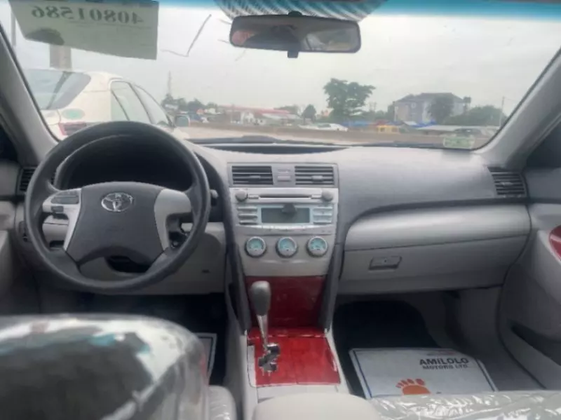 Toyota Camry   - 2007