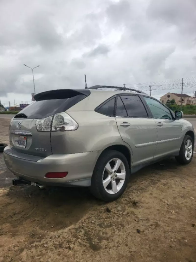 Lexus RX 330   - 2005