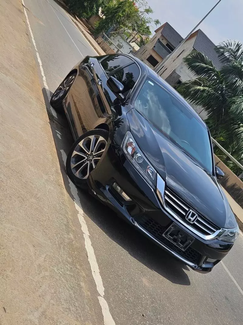 Honda Accord   - 2014