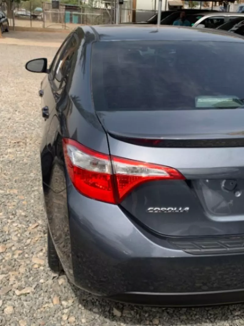 Toyota Corolla   - 2014