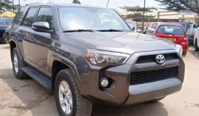 Toyota 4-Runner   - 2015