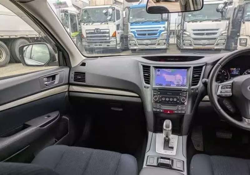 Subaru Legacy B4   - 2013