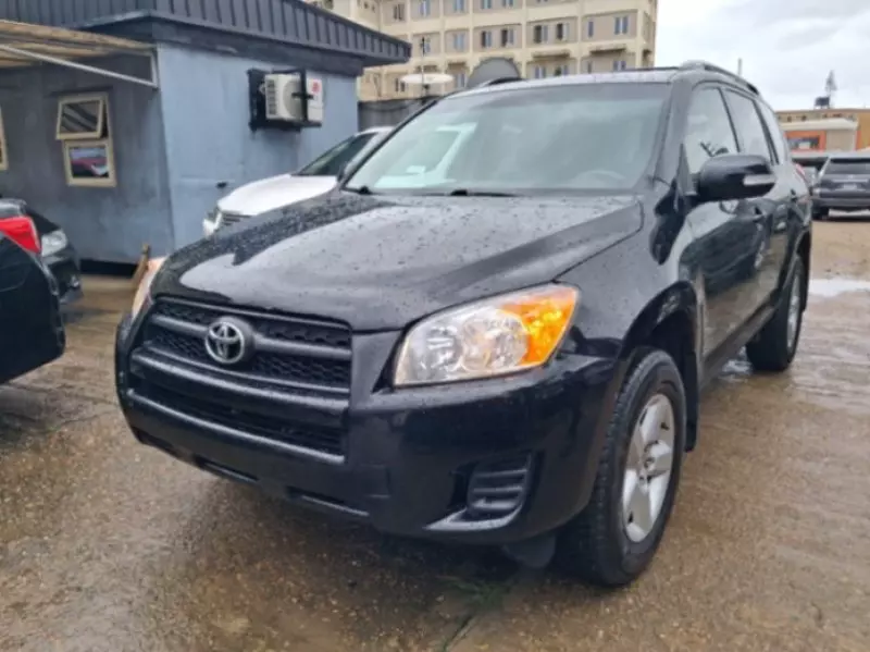Toyota Rav4   - 2012
