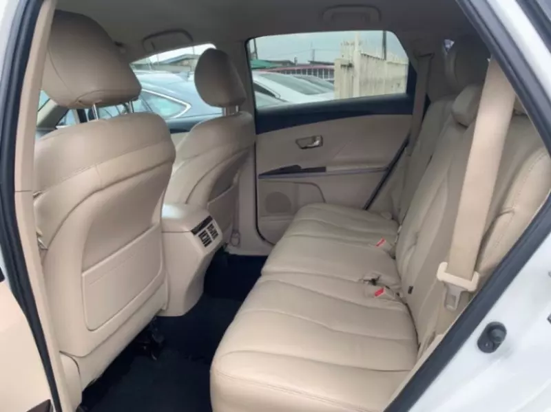 Toyota Venza   - 2010