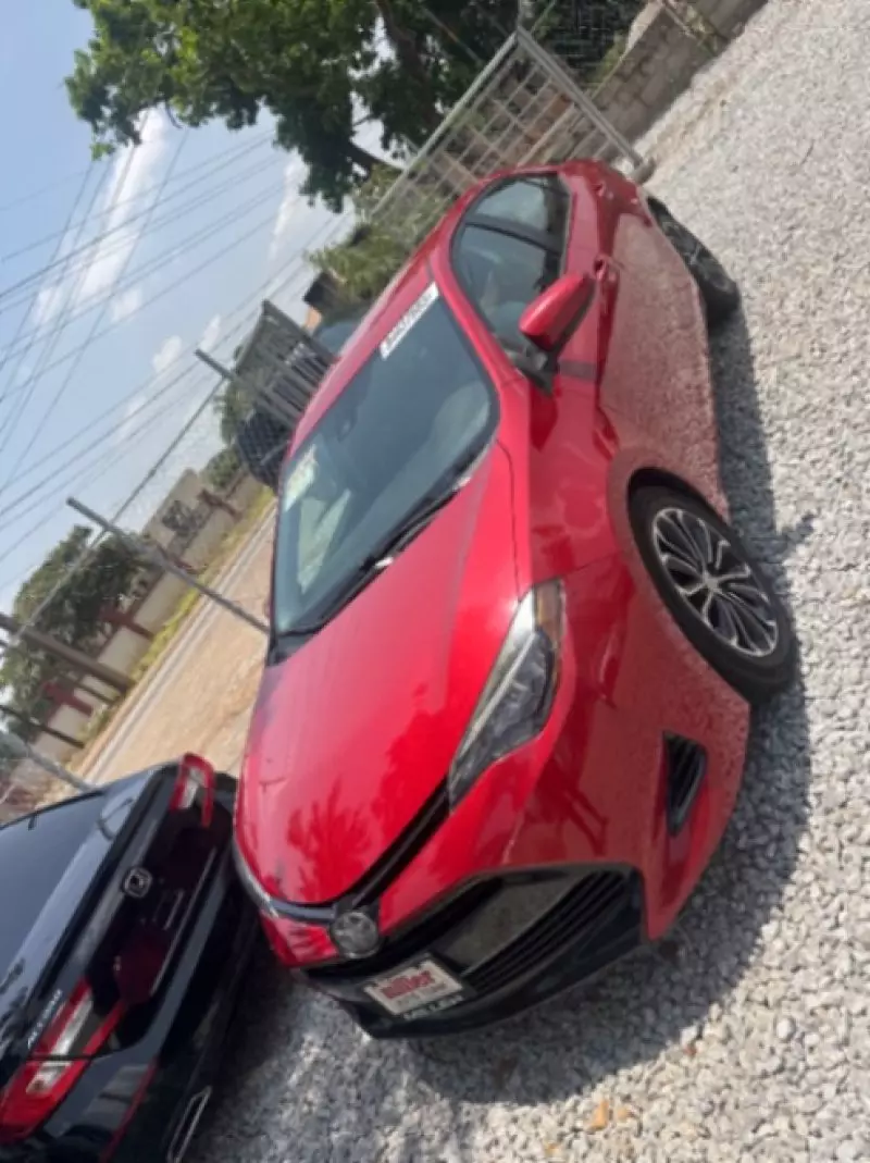 Toyota Corolla   - 2018