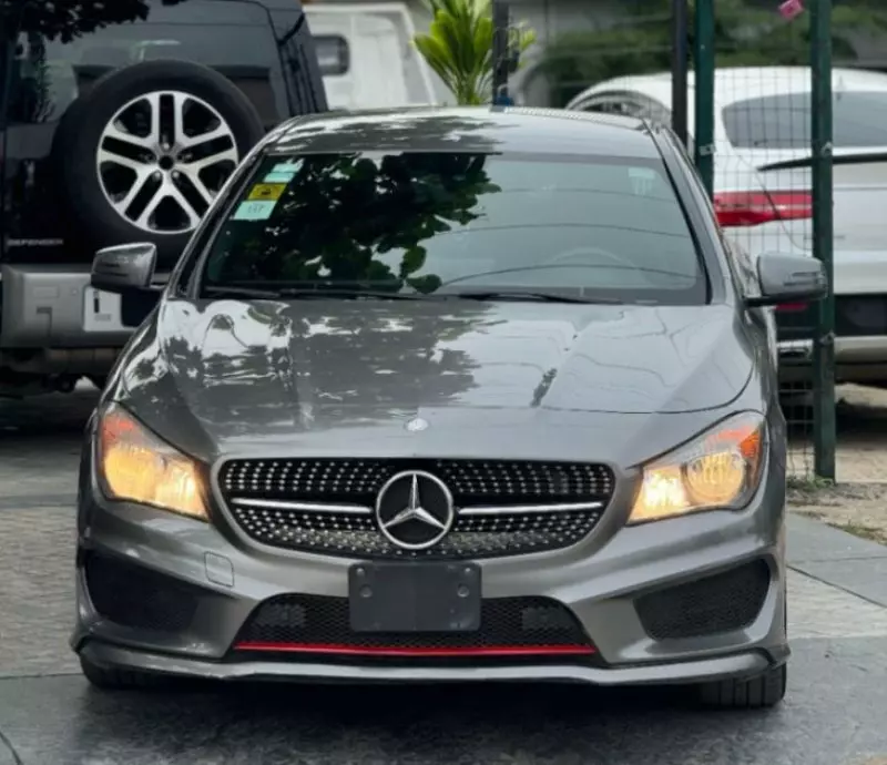 Mercedes-Benz CLA 250   - 2015