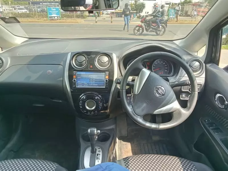 Nissan Note   - 2017