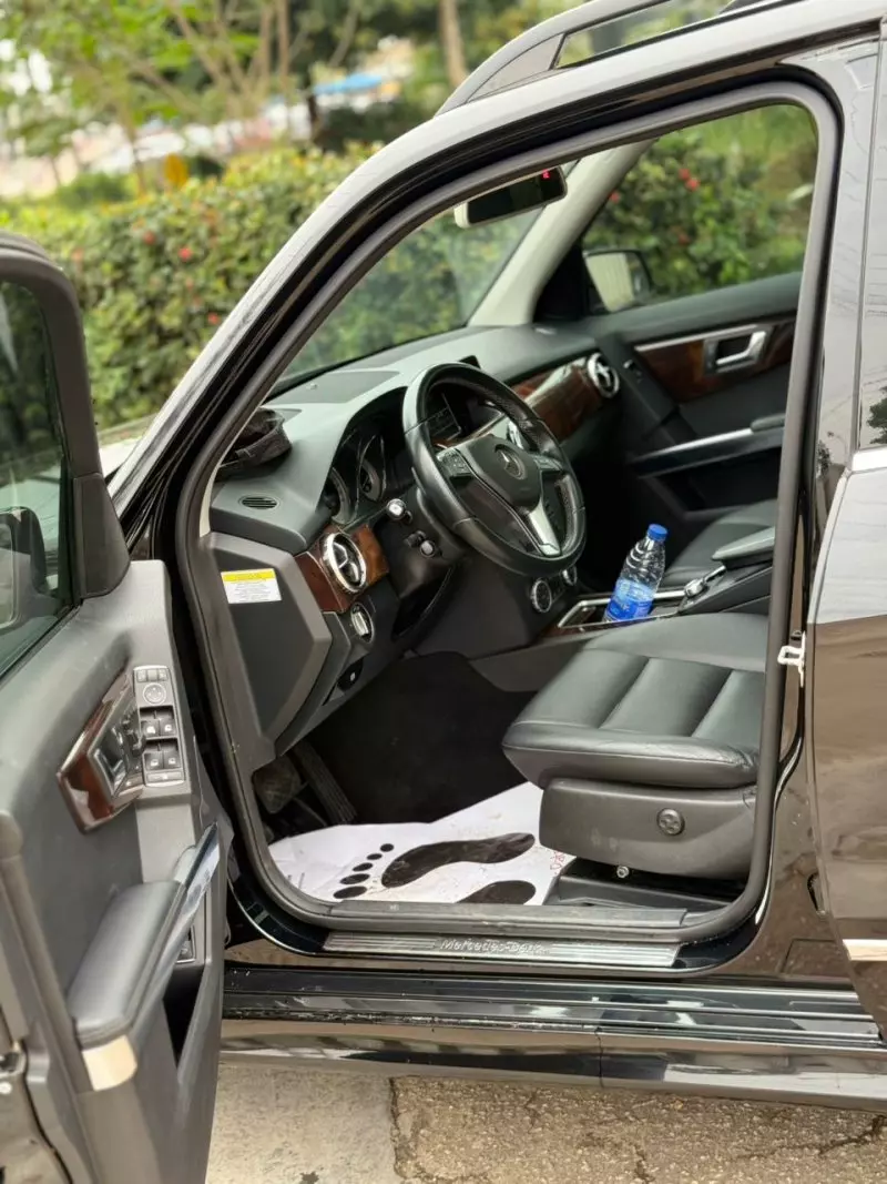 Mercedes-Benz GLK 350   - 2014
