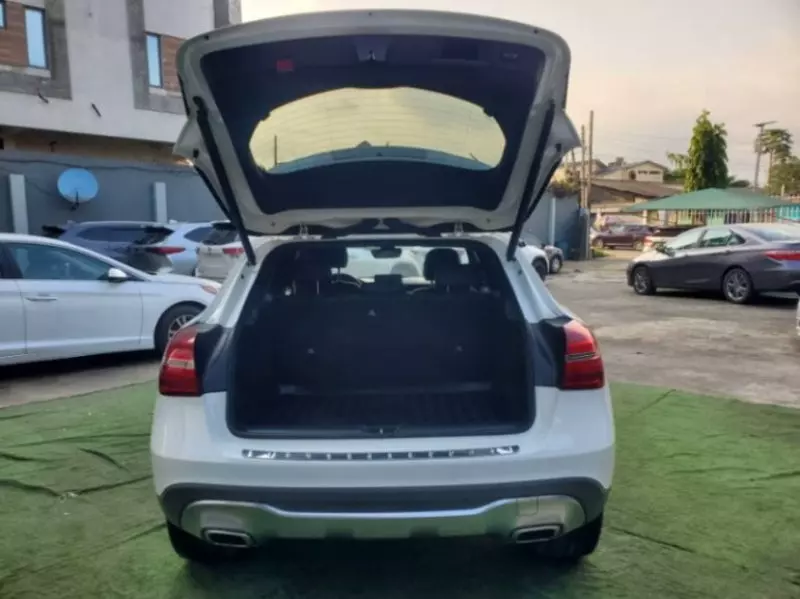 Mercedes-Benz GLA 250   - 2018