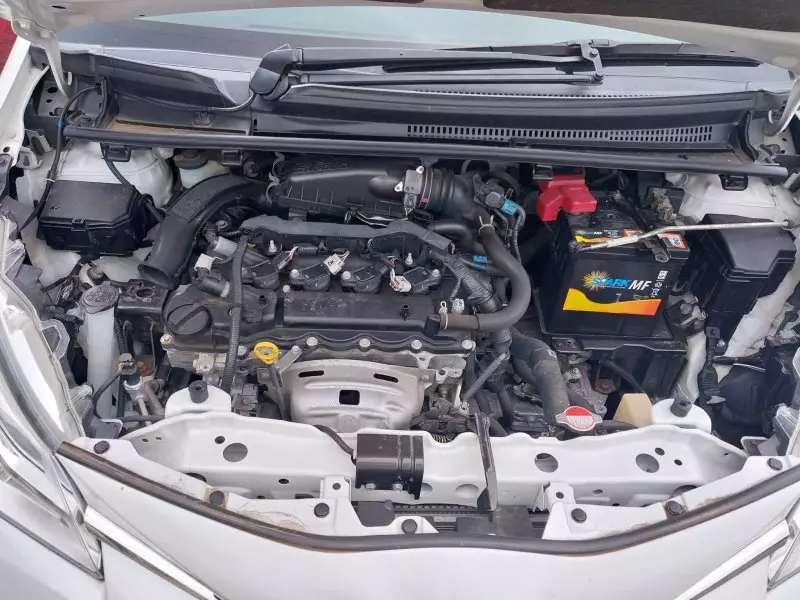 Toyota Vitz   - 2017