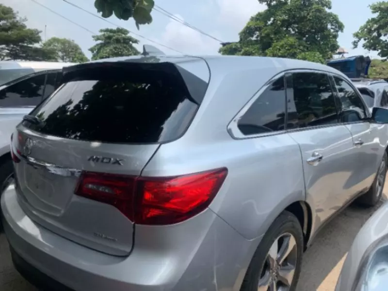 Acura MDX   - 2015