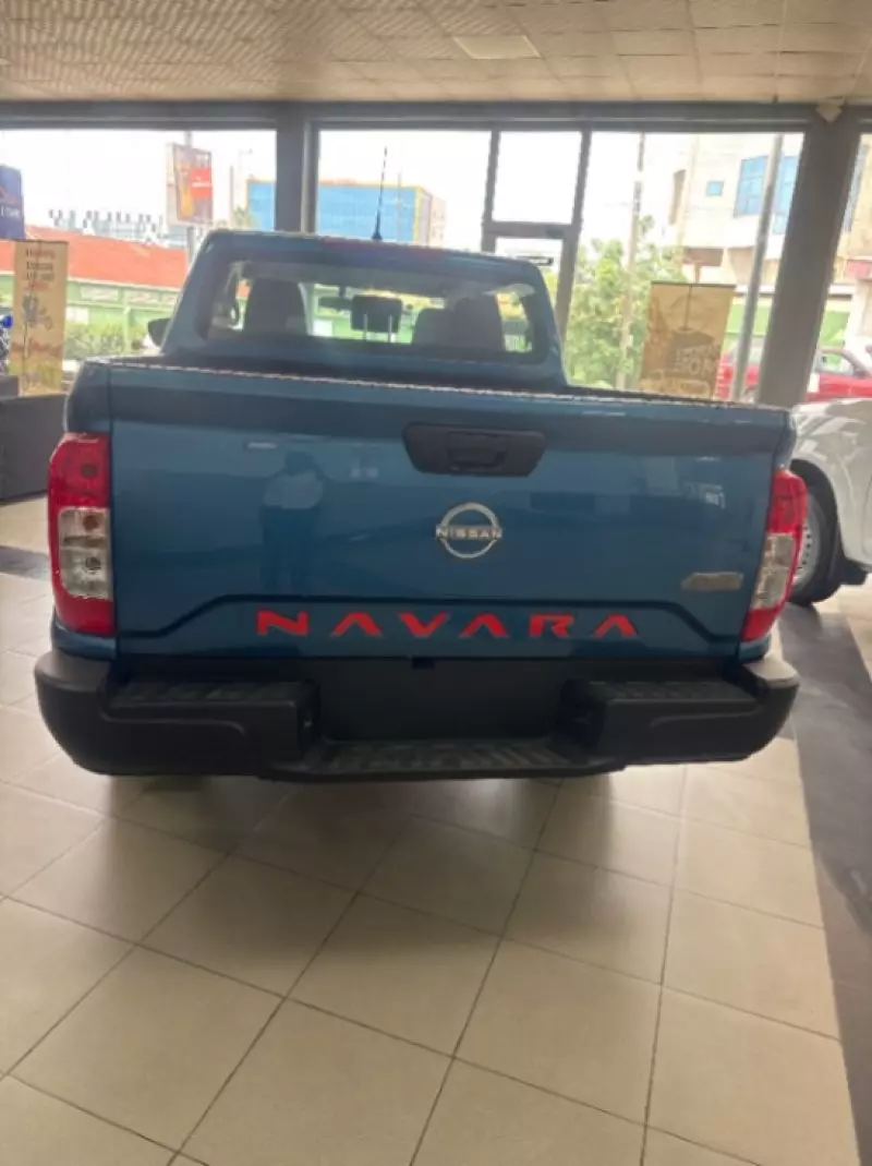 Nissan Navara - 2025