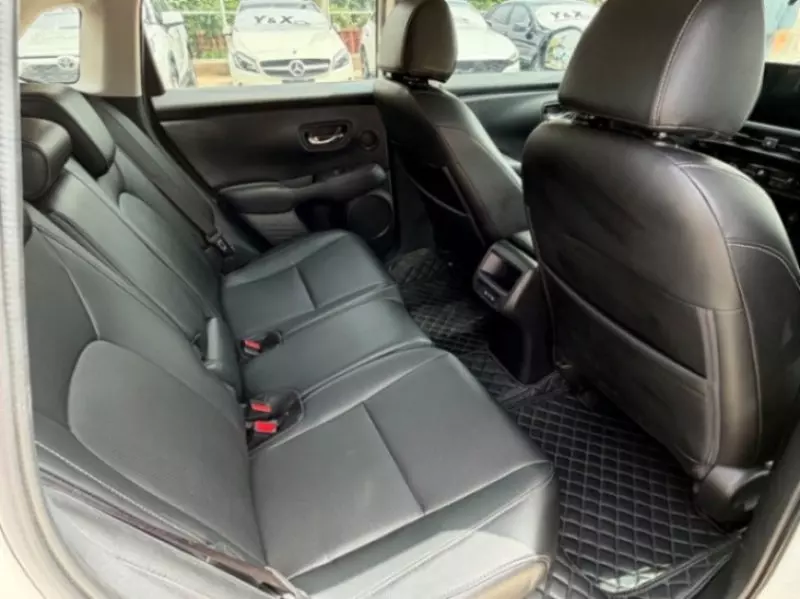 Honda HR-V   - 2023