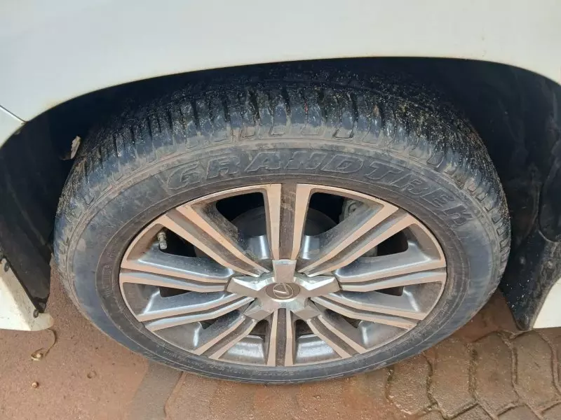 Lexus LX 570   - 2016