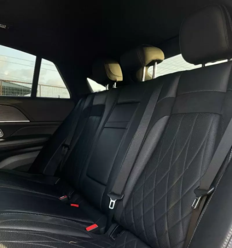 Mercedes-Benz GLE-Class   - 2021