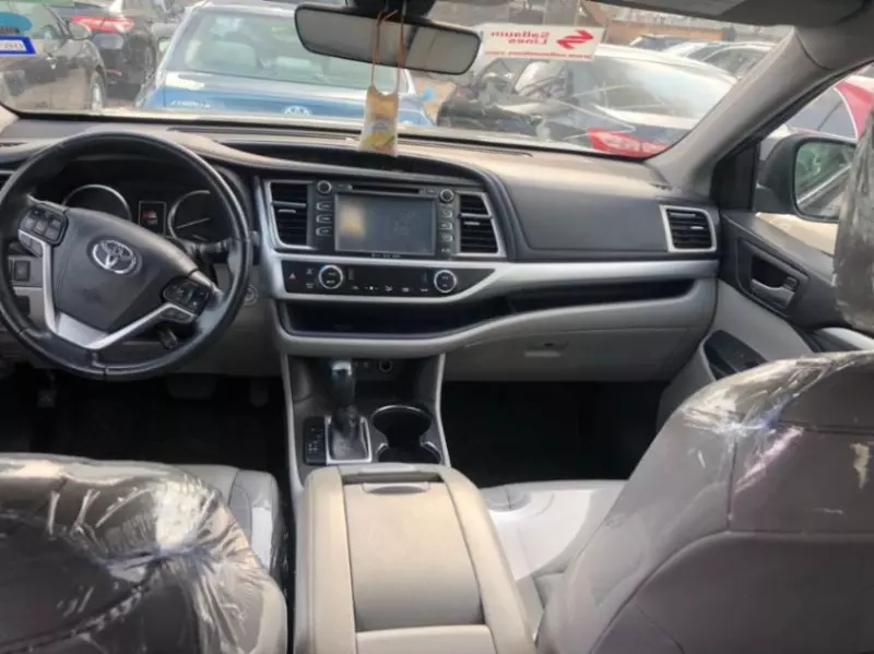 Toyota Highlander   - 2009