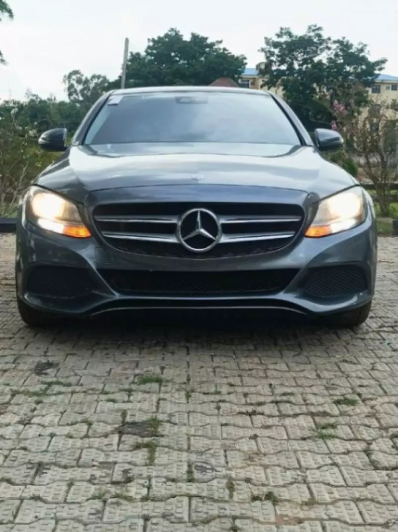 Mercedes-Benz C 300   - 2017