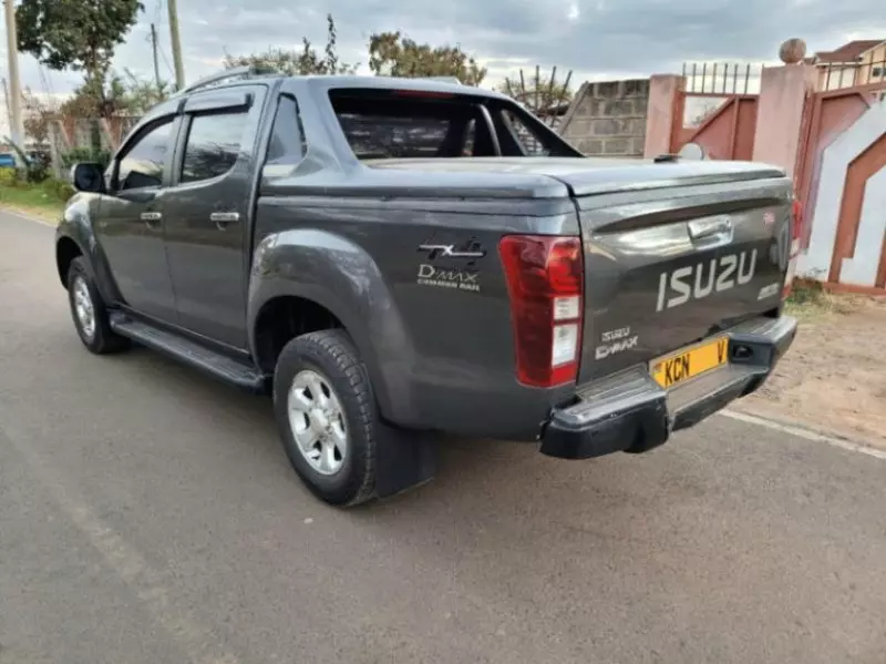 Isuzu D-Max   - 2017