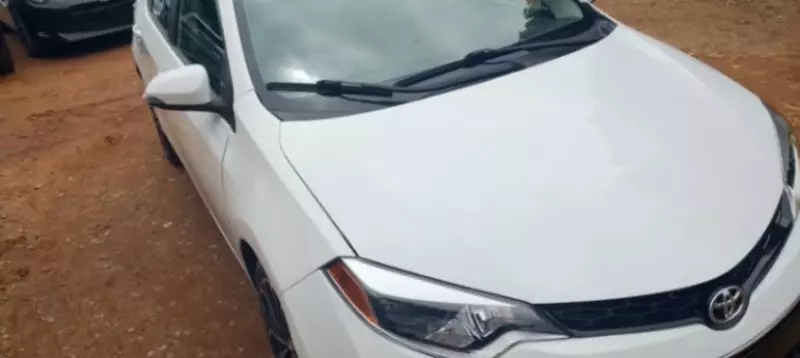 Toyota Corolla   - 2015