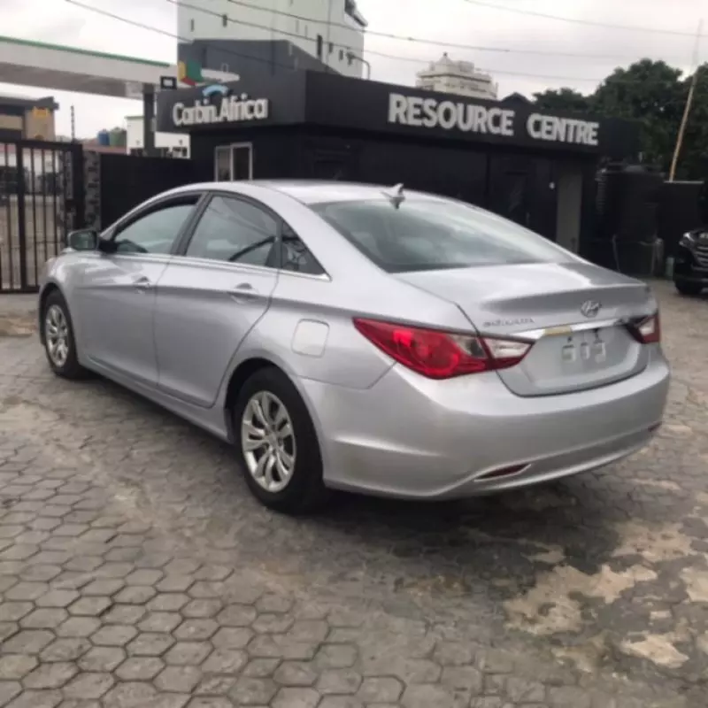 Hyundai Sonata   - 2015