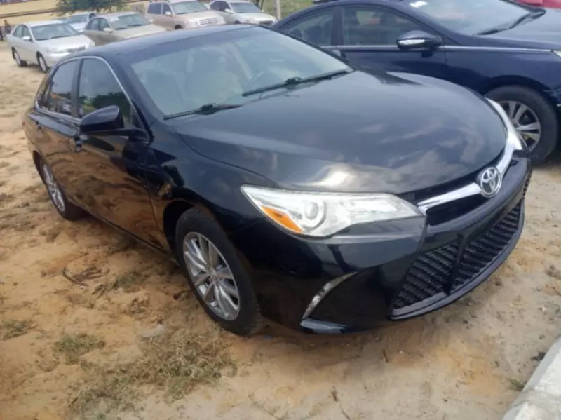 Toyota Camry   - 2015
