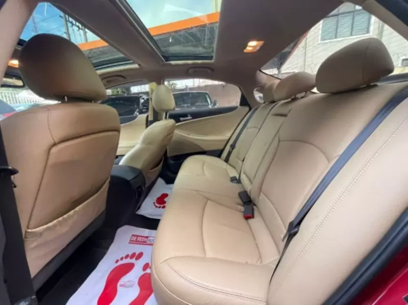 Hyundai Sonata   - 2015