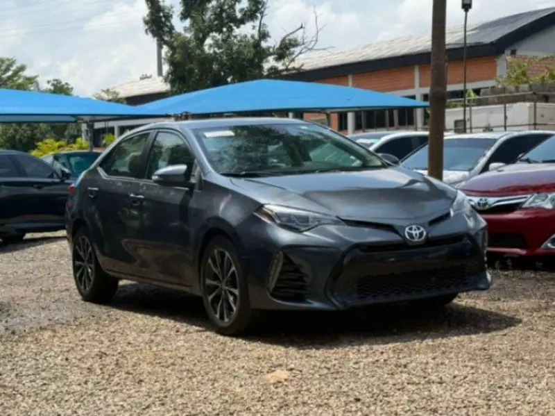 Toyota Corolla   - 2018