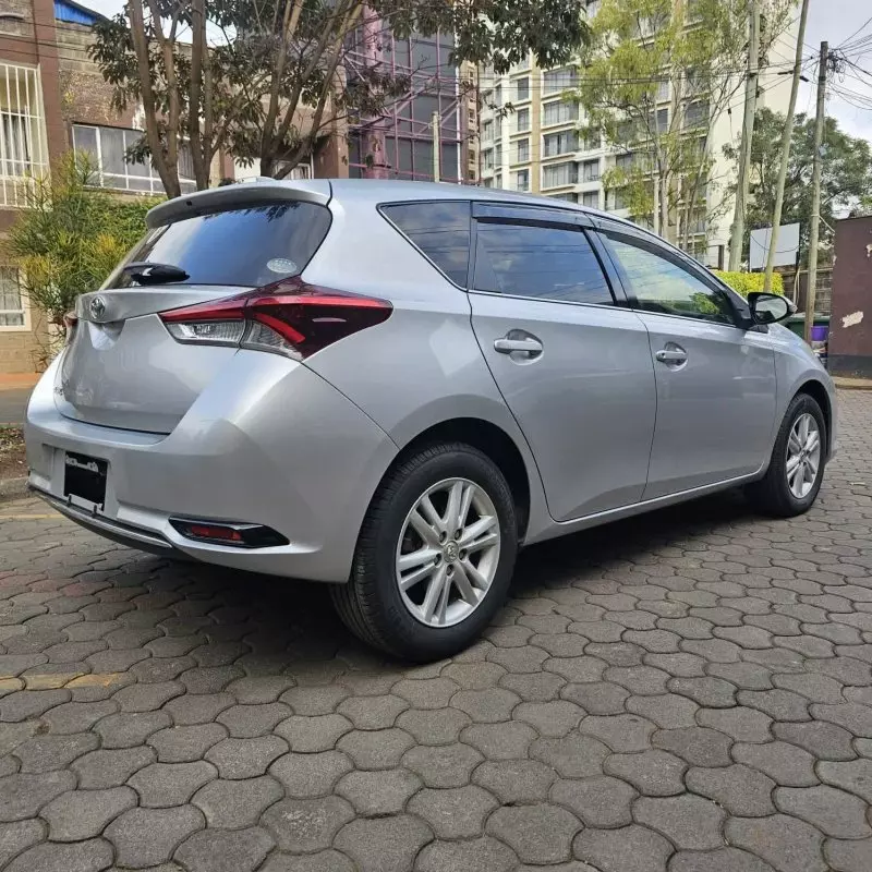 Toyota Auris   - 2018
