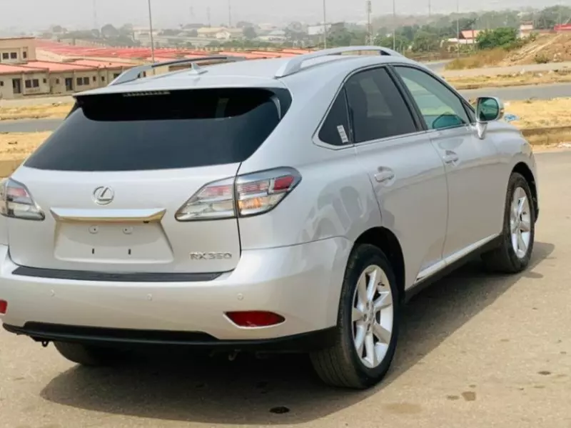 Toyota Lexus RX 350h   - 2012