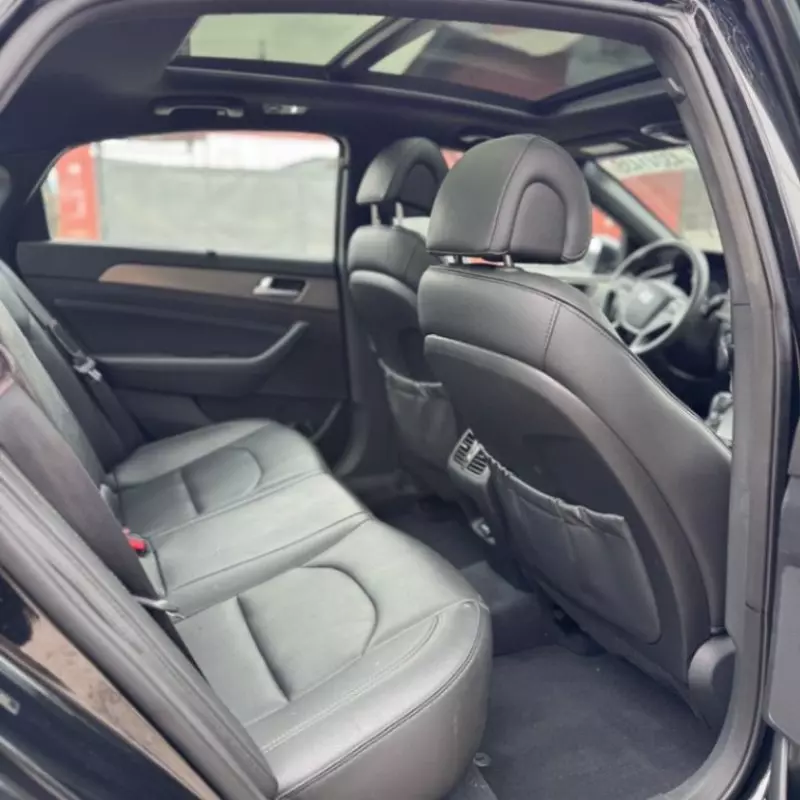 Hyundai Sonata   - 2015