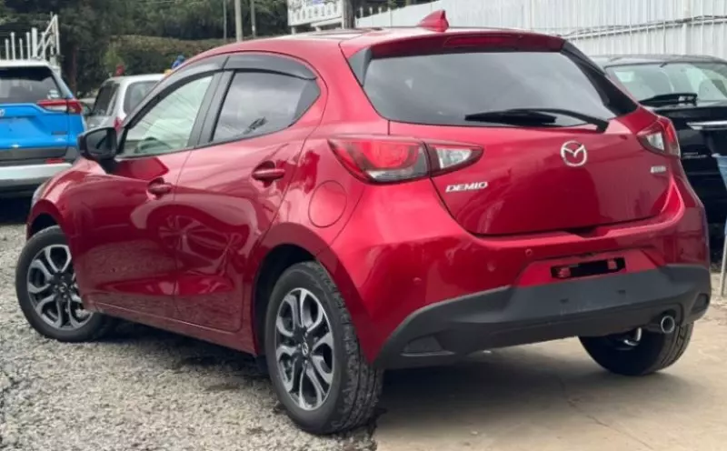 Mazda Demio   - 2018