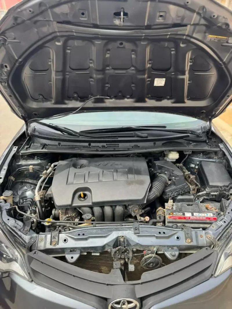 Toyota Corolla   - 2014
